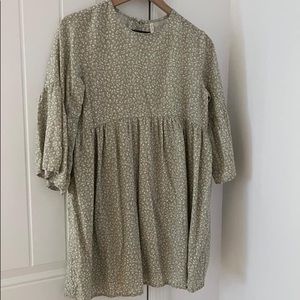 Rylee and cru mom dress. Size small.